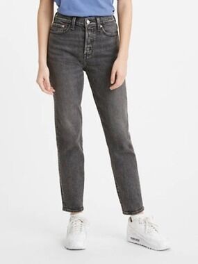 Levi’s Wedgie Icon High Rise Tapered Straight Fit Jeans Size 25 Faded Black